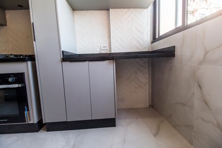 Apartamento à venda com 72m², 3 quartos e 2 vagas Apartamento à venda com 72m², 3 quartos e 2 vagasÁrea de Serviço