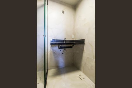 Apartamento à venda com 72m², 3 quartos e 2 vagas Apartamento à venda com 72m², 3 quartos e 2 vagasBanheiro 2
