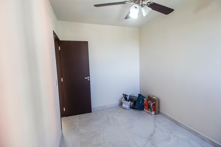 Apartamento à venda com 72m², 3 quartos e 2 vagas Apartamento à venda com 72m², 3 quartos e 2 vagasQuarto 2