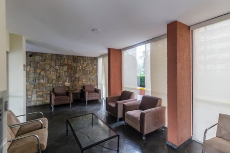 Apartamento à venda com 72m², 3 quartos e 2 vagas Apartamento à venda com 72m², 3 quartos e 2 vagasHall de entrada