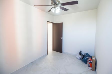 Apartamento à venda com 72m², 3 quartos e 2 vagas Apartamento à venda com 72m², 3 quartos e 2 vagasQuarto 2