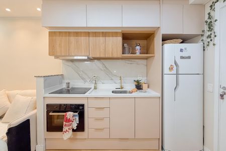 Apartamento à venda com 37m², 2 quartos e sem vaga Apartamento à venda com 37m², 2 quartos e sem vagaCozinha e Área de Serviço