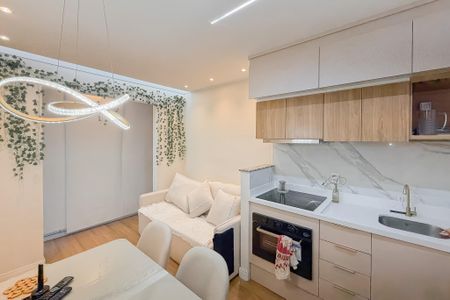Apartamento à venda com 37m², 2 quartos e sem vaga Apartamento à venda com 37m², 2 quartos e sem vagaSala