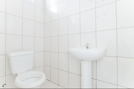 Banheiro de casa para alugar com 1 quarto, 67m² em Recreio São Jorge, Guarulhos