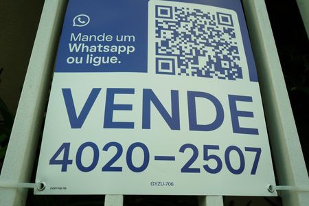 Apartamento à venda com 55m², 2 quartos e 1 vagaPlaca GYZU-706
