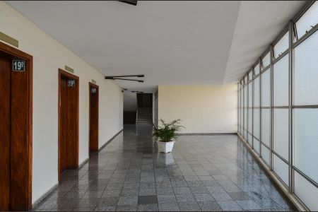 Apartamento à venda com 118m², 2 quartos e sem vaga Apartamento à venda com 118m², 2 quartos e sem vagaArea comum