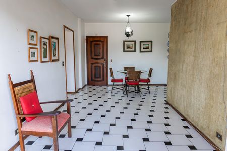Apartamento à venda com 86m², 2 quartos e 1 vaga Apartamento à venda com 86m², 2 quartos e 1 vagaSala