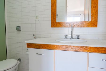 Apartamento à venda com 86m², 2 quartos e 1 vaga Apartamento à venda com 86m², 2 quartos e 1 vagaBanheiro do Quarto 2