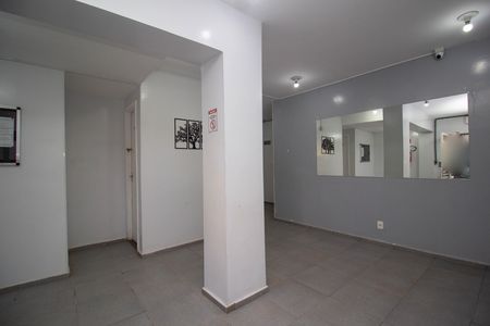 Apartamento para alugar com 52m², 2 quartos e sem vaga Apartamento para alugar com 52m², 2 quartos e sem vagaHall social