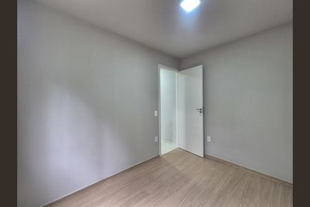 Apartamento à venda com 2 quartos, 43m² em Vargem Grande, Rio de Janeiro