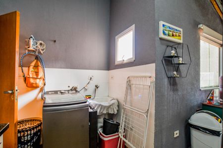 Apartamento à venda com 94m², 2 quartos e 2 vagas Apartamento à venda com 94m², 2 quartos e 2 vagasÁrea de Serviço