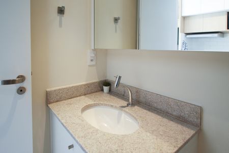 Studio à venda com 24m², 1 quarto e sem vaga Studio à venda com 24m², 1 quarto e sem vagaBanheiro