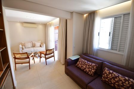 Apartamento para alugar com 106m², 3 quartos e 2 vagasSala