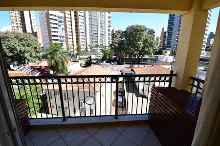 Apartamento para alugar com 106m², 3 quartos e 2 vagasSala - Sacada