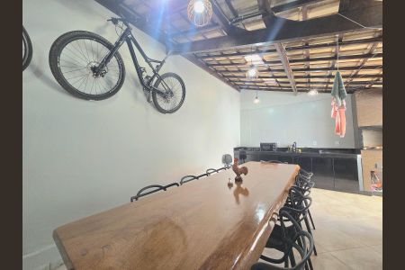 Apartamento à venda com 100m², 2 quartos e 1 vaga Apartamento à venda com 100m², 2 quartos e 1 vagaSala de Jantar