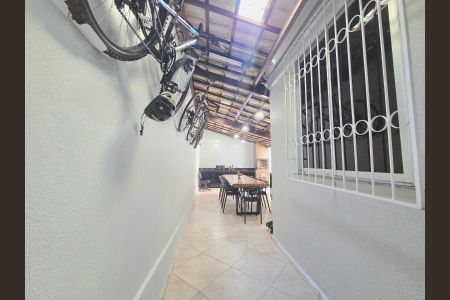 Apartamento à venda com 100m², 2 quartos e 1 vaga Apartamento à venda com 100m², 2 quartos e 1 vagaGaragem