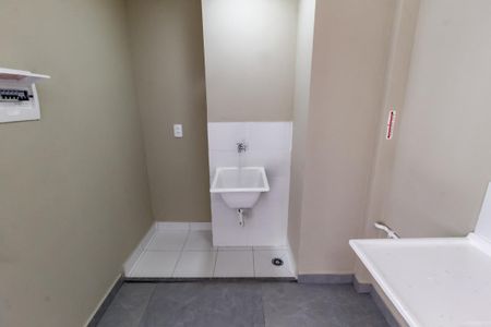 Apartamento para alugar com 36m², 2 quartos e sem vaga Apartamento para alugar com 36m², 2 quartos e sem vagaÁrea de Serviço