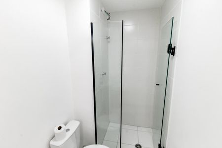 Apartamento para alugar com 36m², 2 quartos e sem vaga Apartamento para alugar com 36m², 2 quartos e sem vagaBanheiro