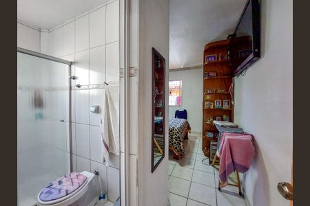 Suite  de casa à venda com 3 quartos, 162m² em Jardim Promissao, São Paulo