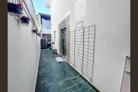 Quintal de casa à venda com 3 quartos, 162m² em Jardim Promissao, São Paulo