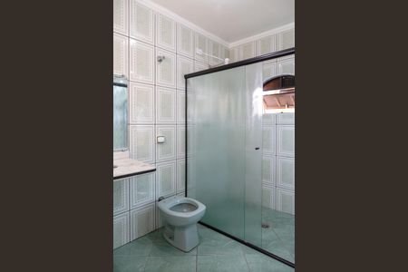 Casa para alugar com 100m², 3 quartos e 1 vagaBanheiro do Quarto 1 suíte