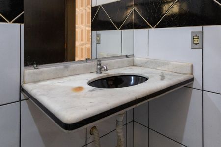 Casa para alugar com 100m², 3 quartos e 1 vagaBanheiro 1