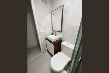 Banheiro de apartamento à venda com 2 quartos, 55m² em Jardim Santo Ignacio, São Bernardo do Campo