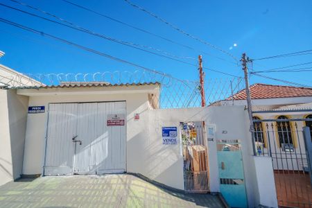 Fachada de casa à venda com 3 quartos, 226m² em Vila Polopoli, São Paulo