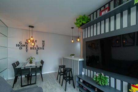 Sala de apartamento para alugar com 2 quartos, 56m² em Planalto, São Bernardo do Campo