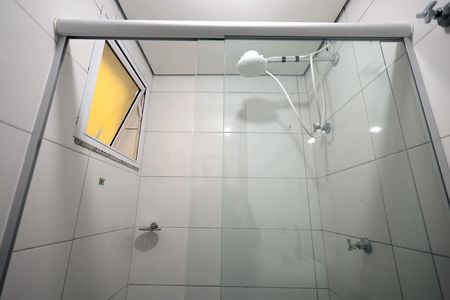 Banheiro de apartamento para alugar com 1 quarto, 15m² em Vila Sao Pedro, Santo André