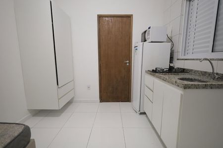 Apartamento para alugar com 15m², 1 quarto e sem vaga Apartamento para alugar com 15m², 1 quarto e sem vagaCozinha, Sala e Quarto