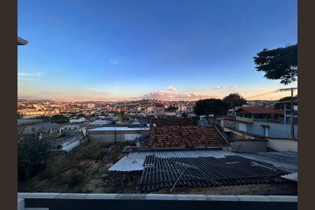 Casa à venda com 150m², 3 quartos e 2 vagas