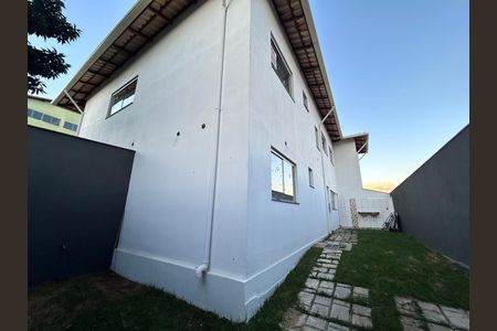 Casa à venda com 150m², 3 quartos e 2 vagas