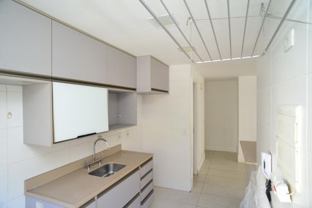 Apartamento à venda com 99m², 2 quartos e 1 vaga