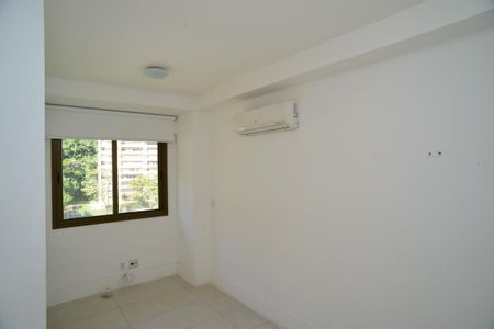 Apartamento à venda com 99m², 2 quartos e 1 vaga