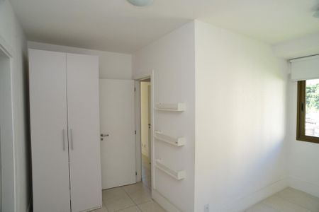 Apartamento à venda com 99m², 2 quartos e 1 vaga