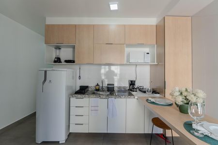 Cozinha de kitnet/studio para alugar com 1 quarto, 31m² em Bela Vista, São Paulo