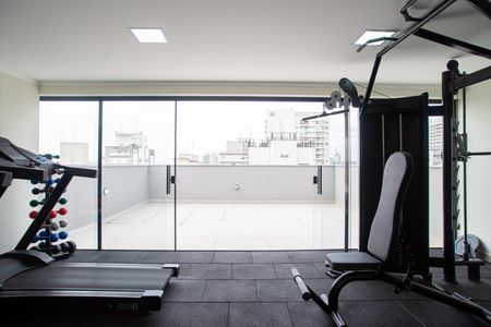 Studio para alugar com 31m², 1 quarto e sem vaga Studio para alugar com 31m², 1 quarto e sem vagaÁrea comum - Academia
