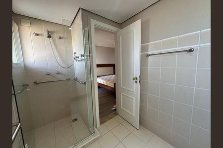 Apartamento para alugar com 107m², 3 quartos e 2 vagas Apartamento para alugar com 107m², 3 quartos e 2 vagasBanheiro da Suíte