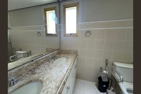 Apartamento para alugar com 107m², 3 quartos e 2 vagas Apartamento para alugar com 107m², 3 quartos e 2 vagasBanheiro da Suíte
