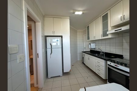 Apartamento para alugar com 107m², 3 quartos e 2 vagas Apartamento para alugar com 107m², 3 quartos e 2 vagasCozinha