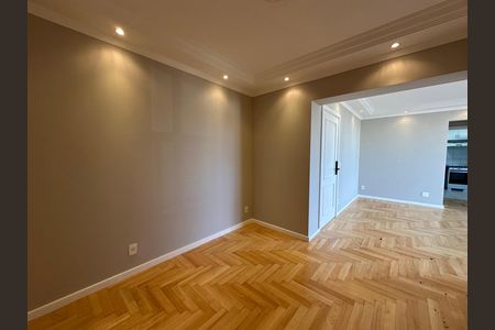 Apartamento para alugar com 107m², 3 quartos e 2 vagas Apartamento para alugar com 107m², 3 quartos e 2 vagasSala de Jantar