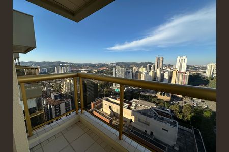 Apartamento para alugar com 107m², 3 quartos e 2 vagas Apartamento para alugar com 107m², 3 quartos e 2 vagasVaranda