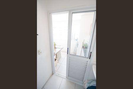 Área de Serviço de apartamento para alugar com 2 quartos, 60m² em Parque Residencial Bom Conselho, Taubaté