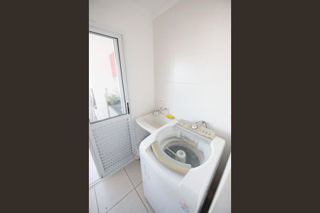 Apartamento para alugar com 60m², 2 quartos e 1 vaga Apartamento para alugar com 60m², 2 quartos e 1 vagaÁrea de Serviço