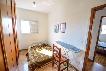 Apartamento para alugar com 60m², 2 quartos e 1 vaga Apartamento para alugar com 60m², 2 quartos e 1 vagaQuarto