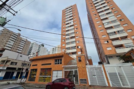 Apartamento para alugar com 60m², 2 quartos e 1 vaga Apartamento para alugar com 60m², 2 quartos e 1 vagaFachada