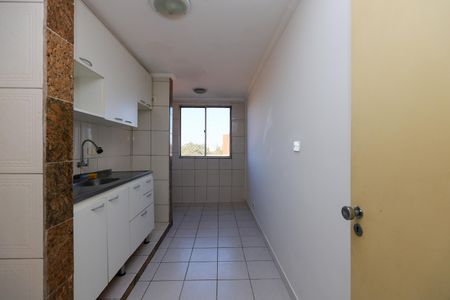 Cozinha de apartamento para alugar com 2 quartos, 52m² em C Limpo, São Paulo