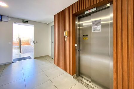 Apartamento à venda com 48m², 2 quartos e 1 vaga Apartamento à venda com 48m², 2 quartos e 1 vagaÁrea comum