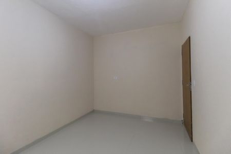 Quarto de casa para alugar com 1 quarto, 45m² em Vila Carmosina, São Paulo